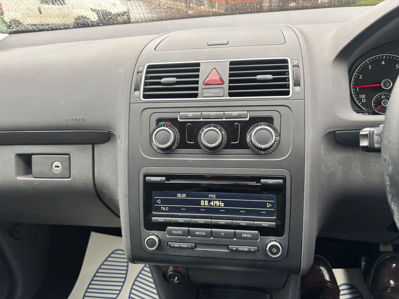 
                                                Voiture
                                                 Volkswagen Touran SE FSI 7 STR AUTO MOT 9/26 7 SEATS 56K ONLY 1.4 5dr