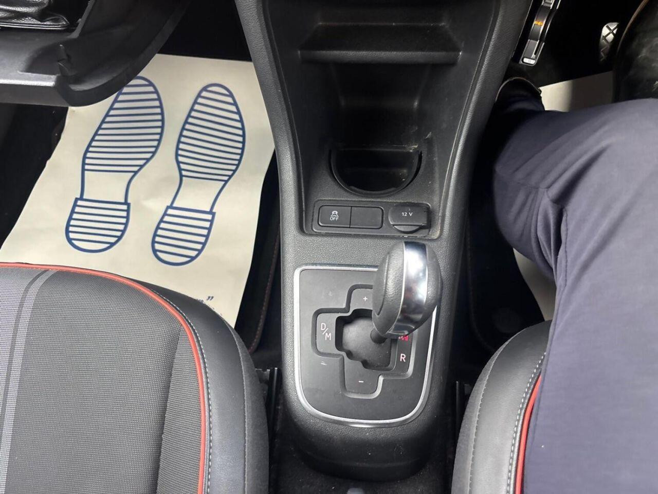 
                                                Voiture
                                                 Volkswagen UP! Hatchback 1.0 High up! (2014/14) 5dr