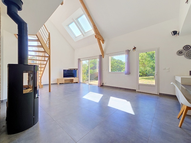 
                                                Vente
                                                 Volume, Luminosité et esprit contemporain- Maison de 2016- 3 chambres- 1024m2 de terrain- grand sous-sol