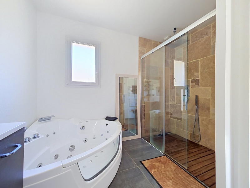 
                                                Vente
                                                 Volume, Luminosité et esprit contemporain- Maison de 2016- 3 chambres- 1024m2 de terrain- grand sous-sol