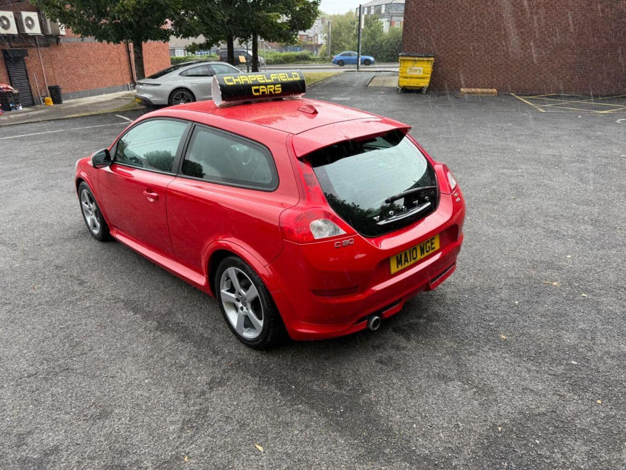 
                                                Voiture
                                                 Volvo C30 1.6D DRIVe R-Design Coupe 2dr Diesel Manual (119 g/km, 108 bhp)