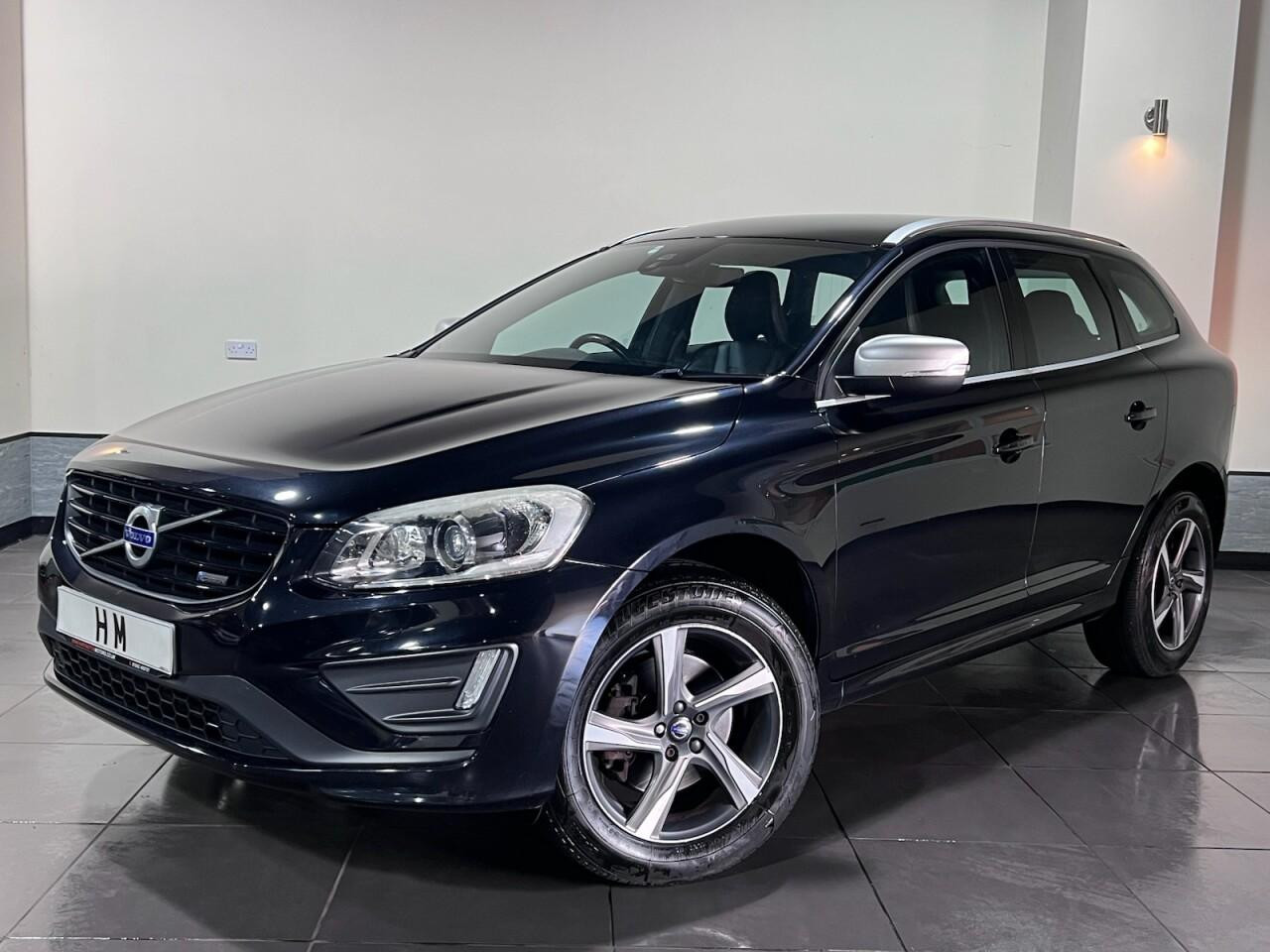 Voiture
                                                 Volvo XC60 2.0 D4 R-Design Lux SUV 5dr Diesel Geartronic Euro 6 (s/s) (181 ps)