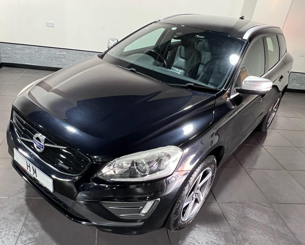 Voiture
                                                 Volvo XC60 2.0 D4 R-Design Lux SUV 5dr Diesel Geartronic Euro 6 (s/s) (181 ps)
