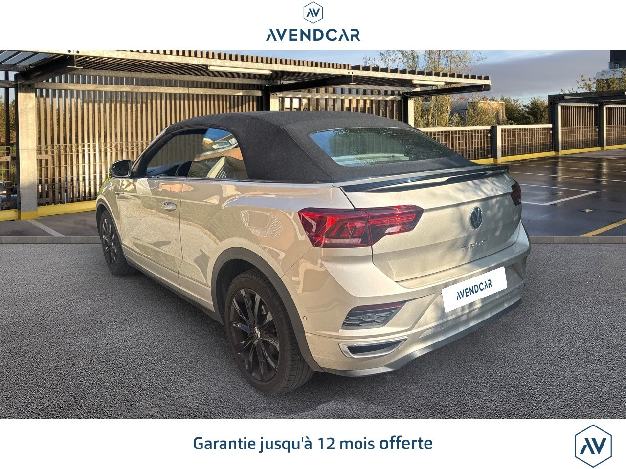 
                                                Voiture
                                                 VW T ROC Cabriolet 1.5 TSI 150 CV R Line