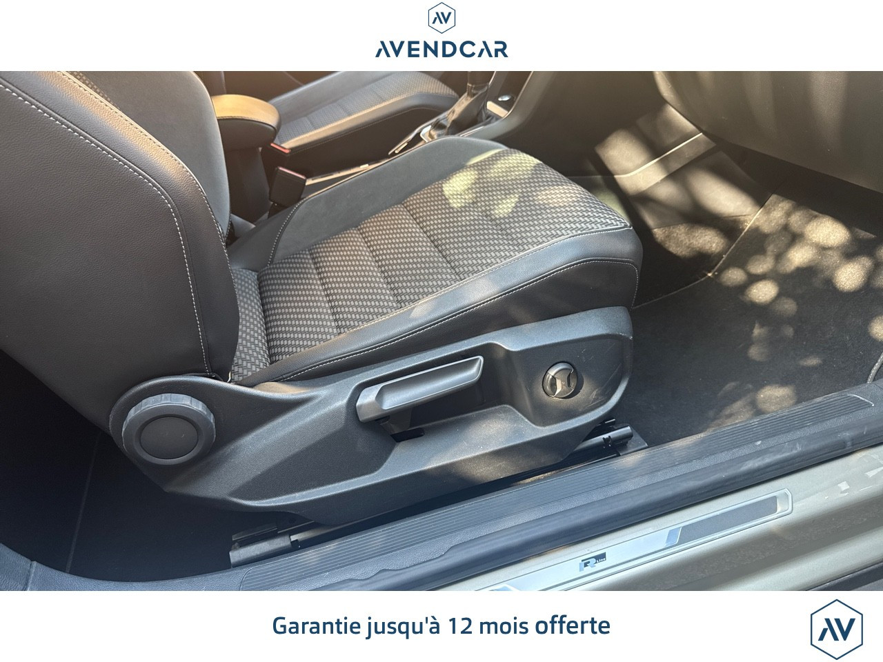 
                                                Voiture
                                                 VW T ROC Cabriolet 1.5 TSI 150 CV R Line