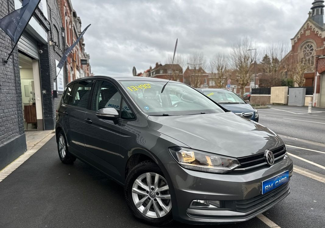 
                                                Voiture
                                                 VW Touran 1.6 tdi 110ch Trendline 7 places