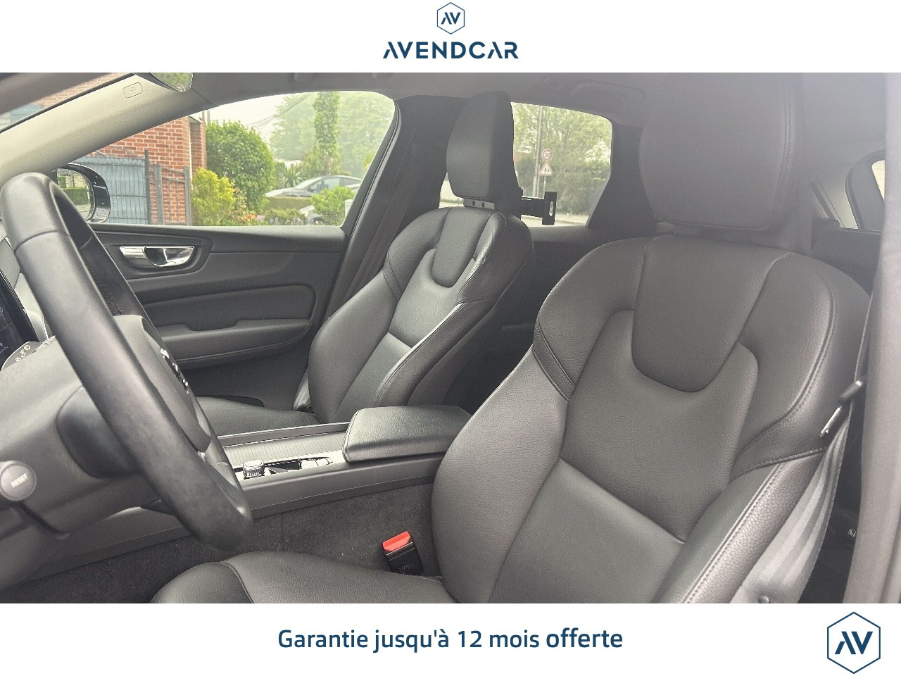 
                                                Voiture
                                                 XC60 2.0 B4 D 211H 195 MHEV HYBRID PLUS STYLE DARK GEARTRONIC BVA