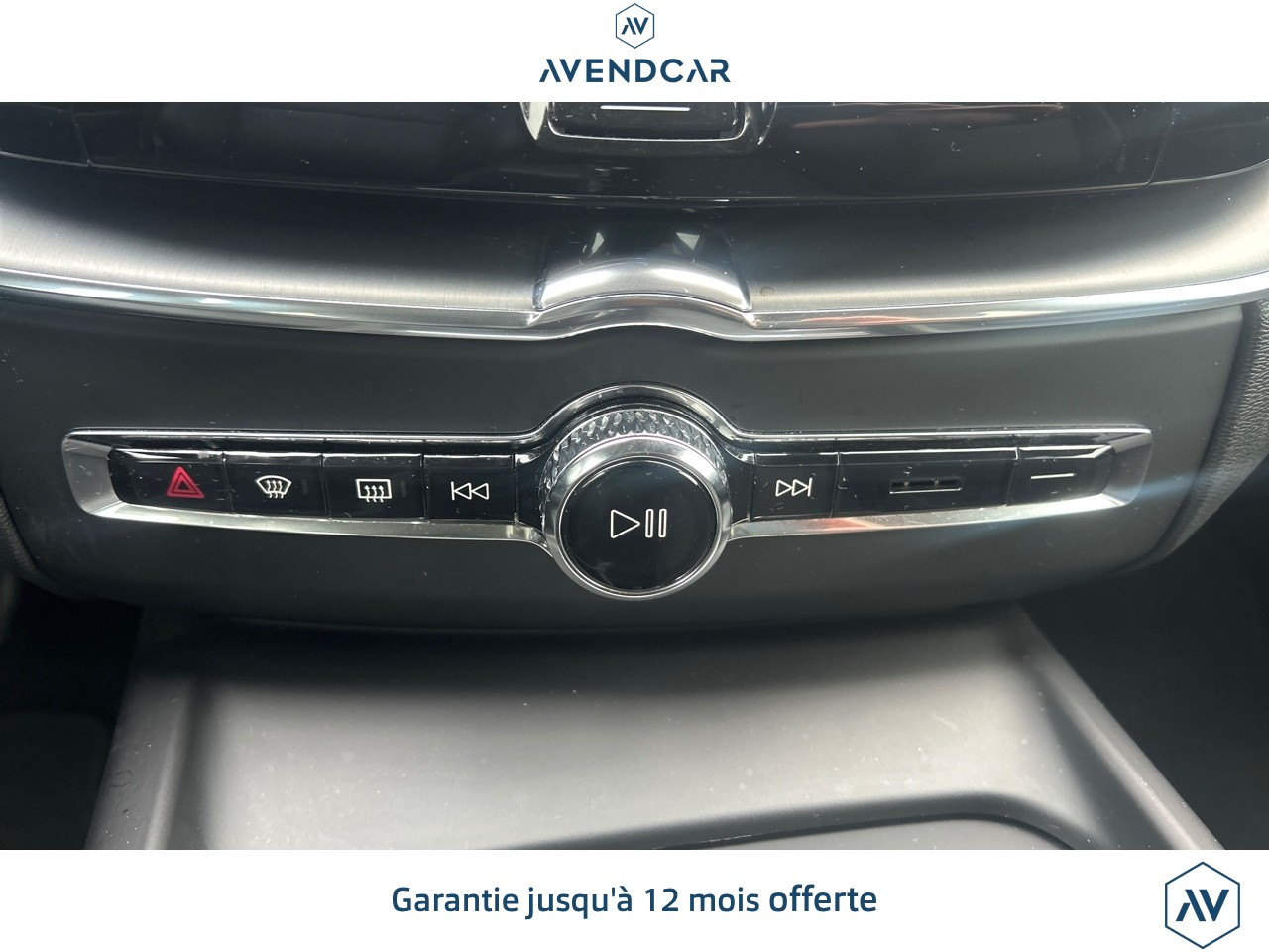 
                                                Voiture
                                                 XC60 2.0 B4 D 211H 195 MHEV HYBRID PLUS STYLE DARK GEARTRONIC BVA