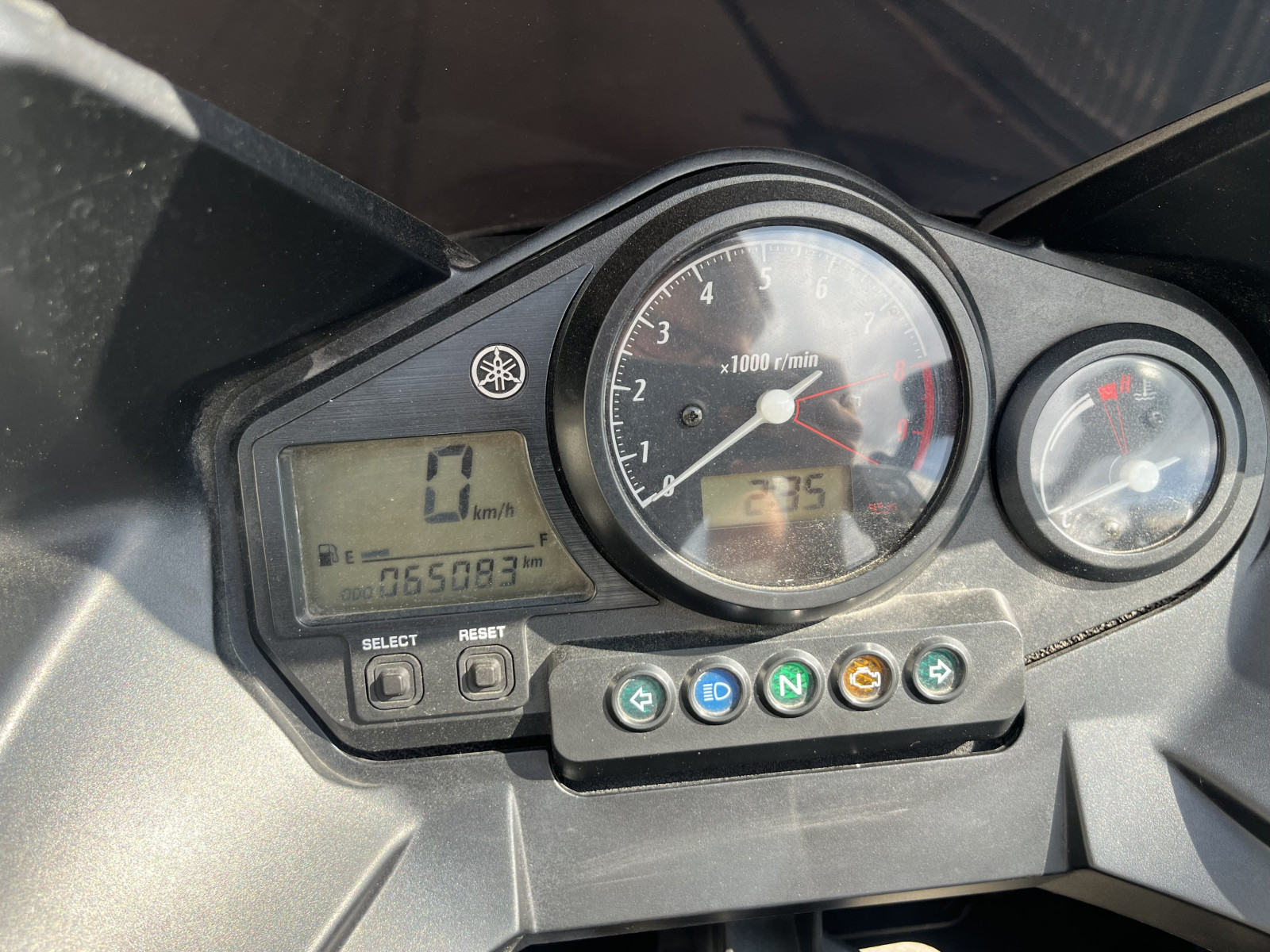 
                                                Moto - Scooter
                                                 Yamaha TDM Twin 900 2002