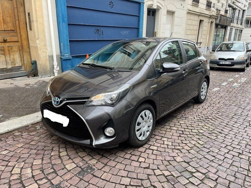 
                                                Voiture
                                                 Yaris hybride BUSINESS 100h