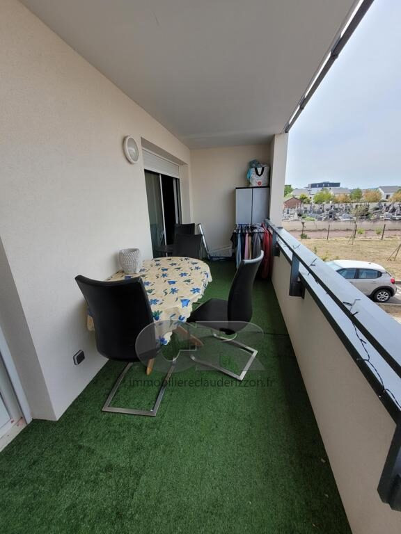 
                                                Location
                                                 YUTZ A louer appartement 2 pièces