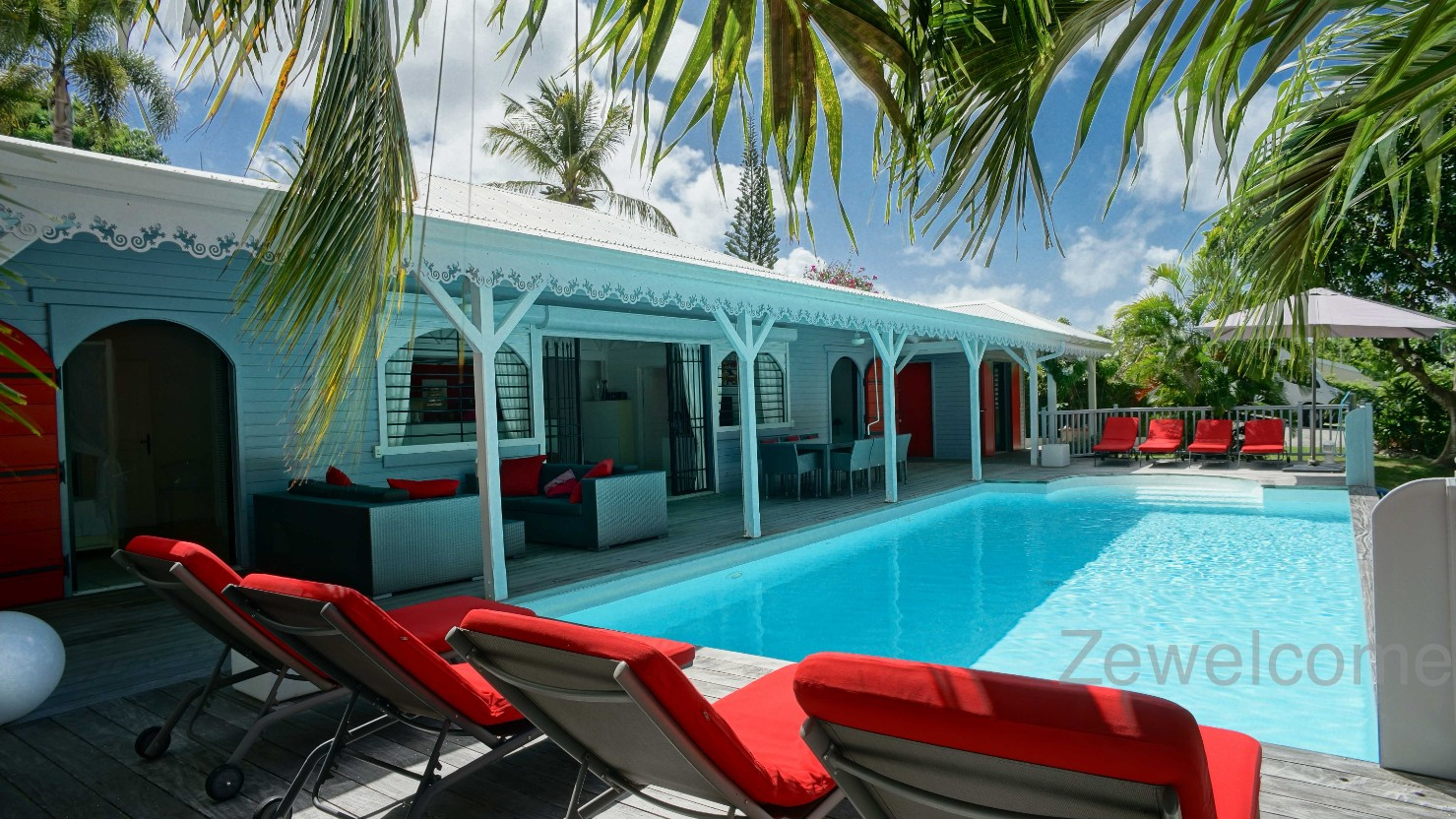 
                                                Location de vacances
                                                 ZeWelcome.com Villas en Guadeloupe en Loc@tion