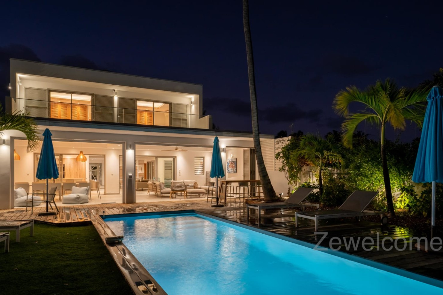 
                                                Location de vacances
                                                 ZeWelcome.com Villas en Guadeloupe en Loc@tion