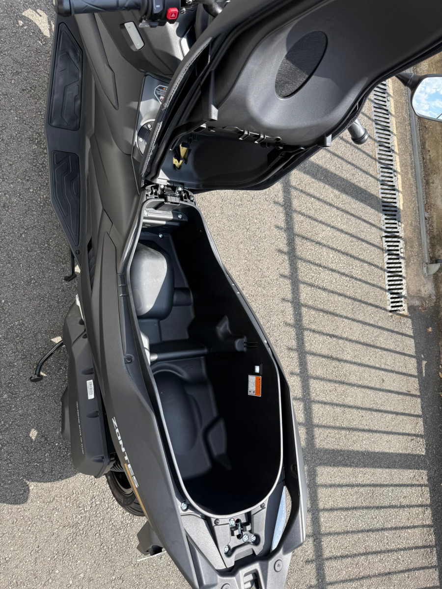 
                                                Moto - Scooter
                                                 Zontes 125 X 2026