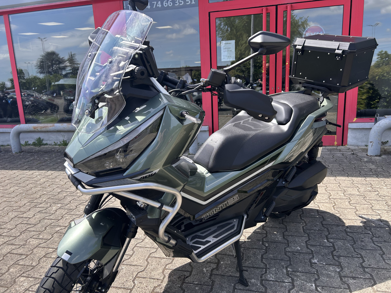 
                                                Moto - Scooter
                                                 Zontes 😉 zontes-368 g etc enduro – garantie - faible km 1 kms 😉  5 899 € 2026